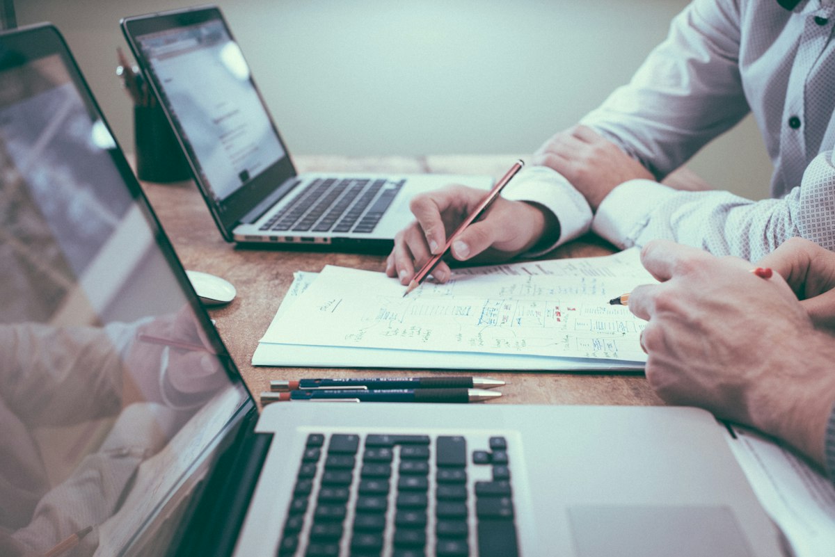 Professional business planning and advisory
